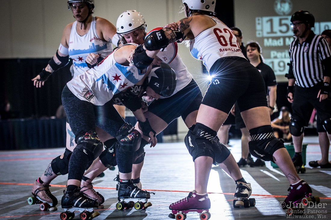 Superfit Hero Sponsored Team and Body Positive Fitness Community Windy City Rollers