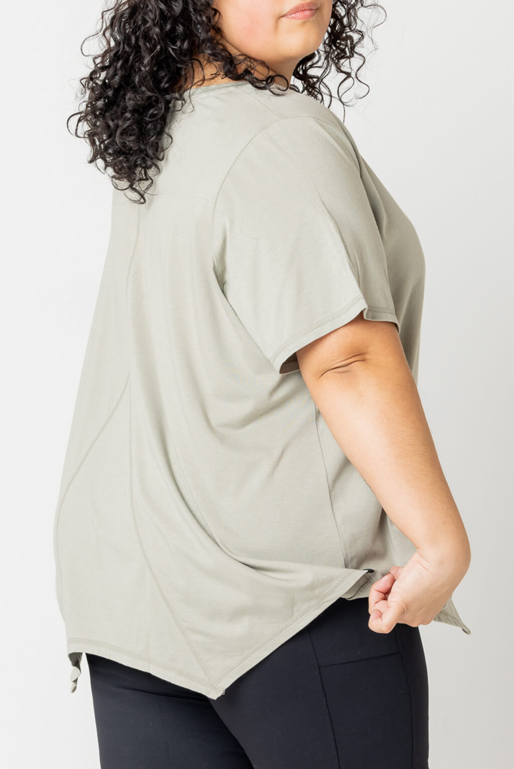 Flow Tee - Olive