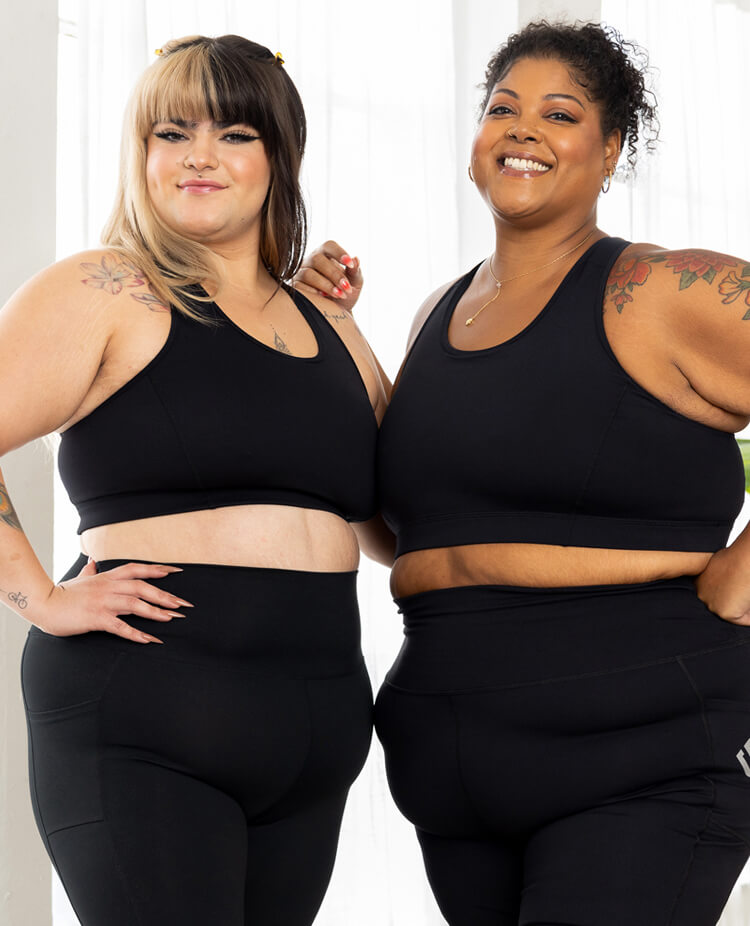 Plus size activewear. best fitting black pocket leggings for plus size women