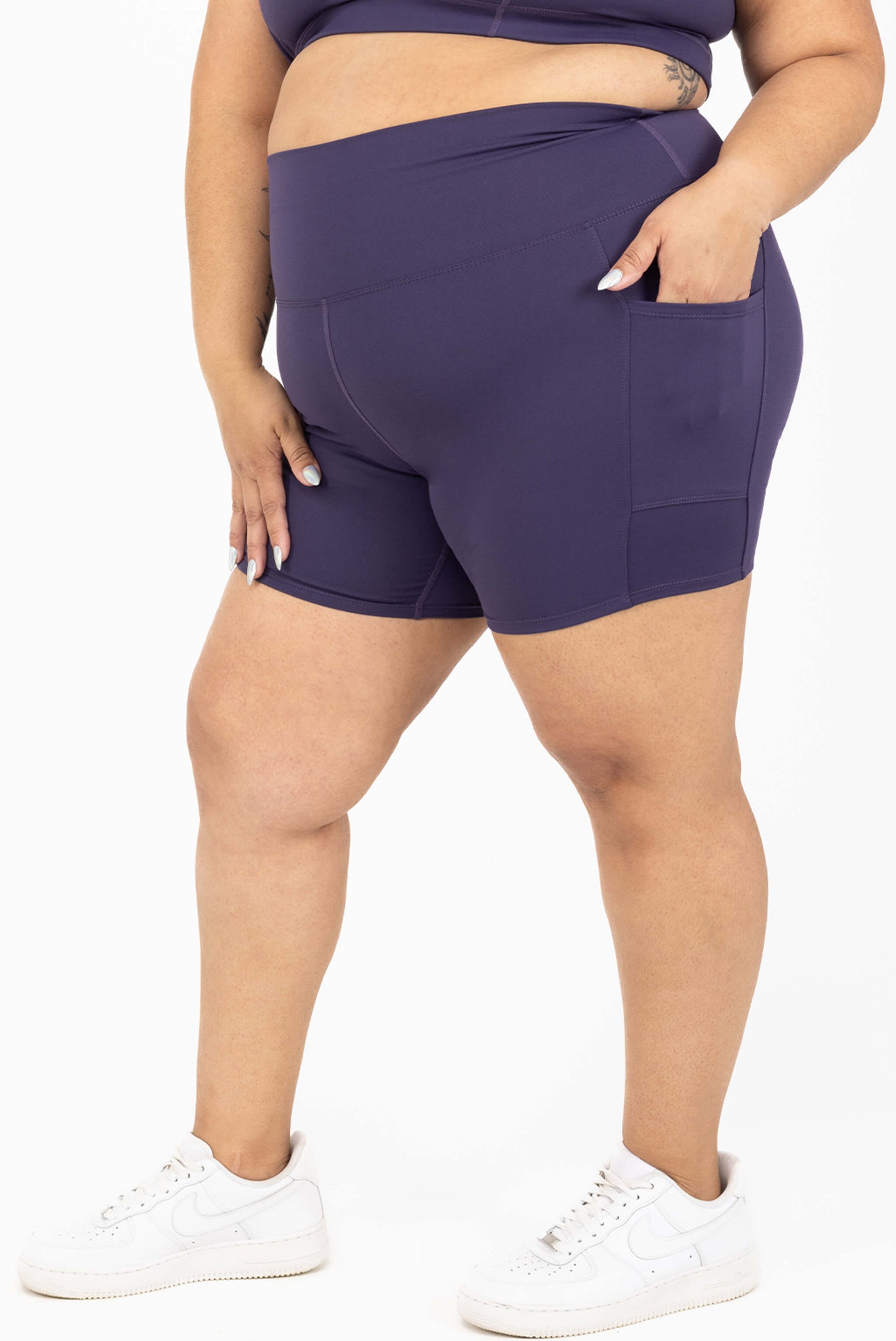 6 inch plus size pocket shorts deep purple profile profile view size 2x
