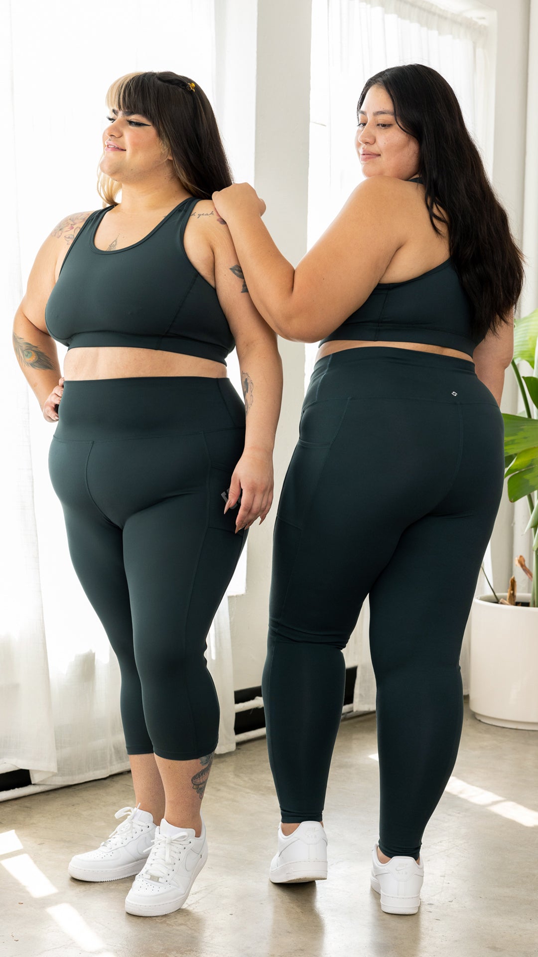 Plus Size Leggings with Pockets - a review video