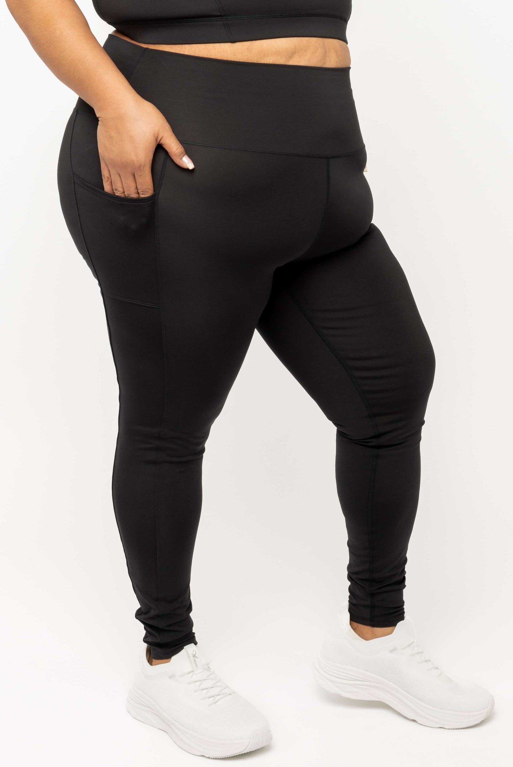 Profile view of Black SuperCool Leggings with pocket size 2X