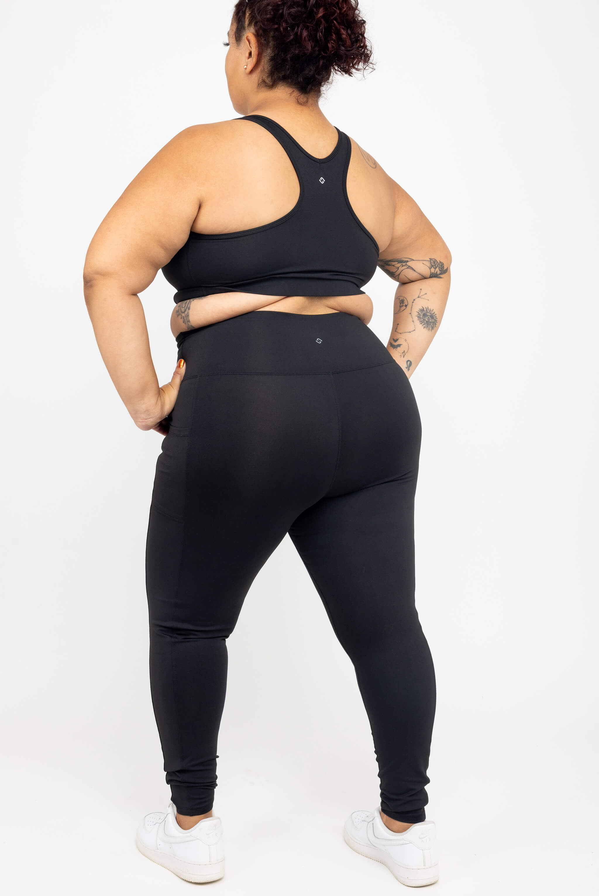 Plus Size Pocket Ankle Leggings - Black | Superfit Hero