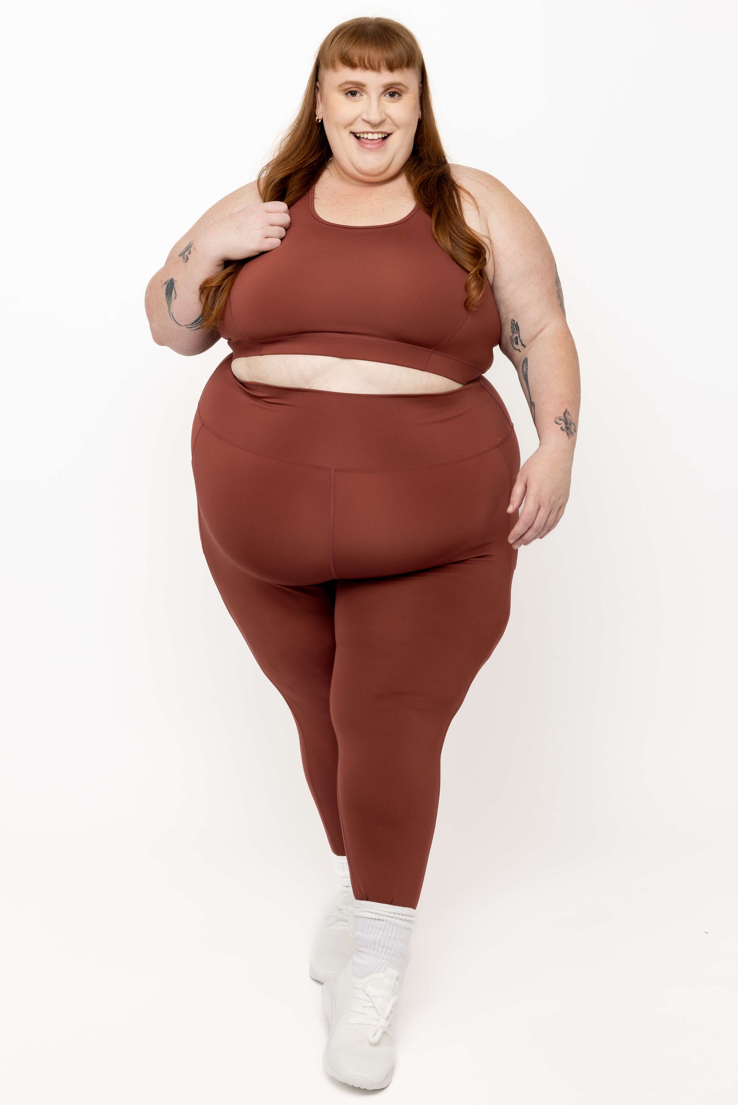 Full body image of model wearing Cinnamon SuperCool leggings size 5X