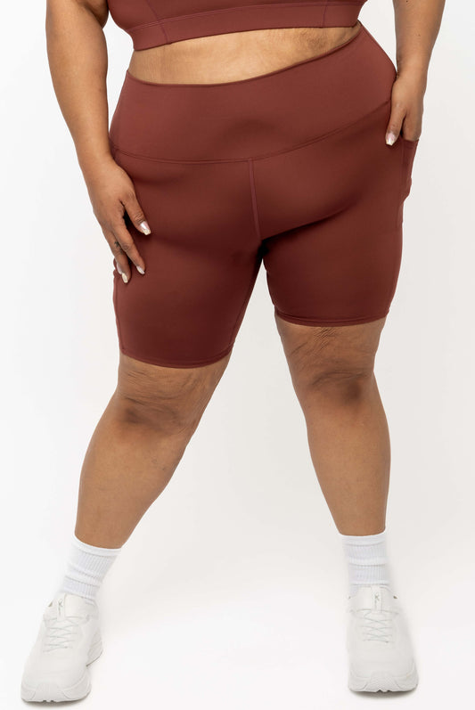 Cinnamon SuperCool 9 inch shorts size 2X