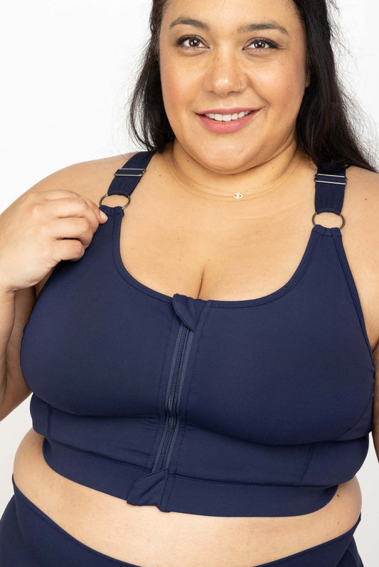 Front view of Superfit Hero plus size zip front sports bra, navy, size 2X