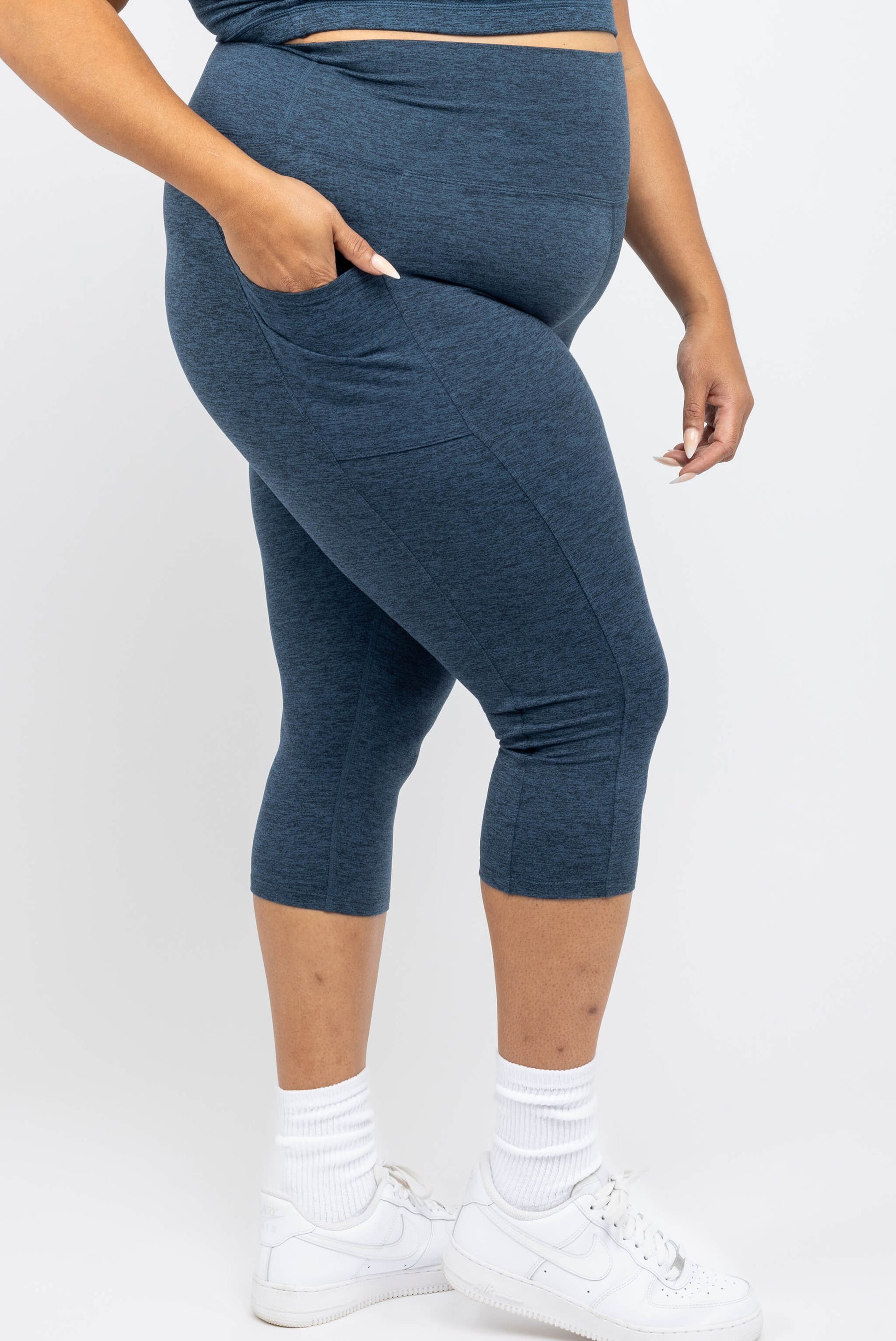 Super large pocket - Superfit Hero Plus Size SuperSoft Capris with pockets Heather Navy Size 2X