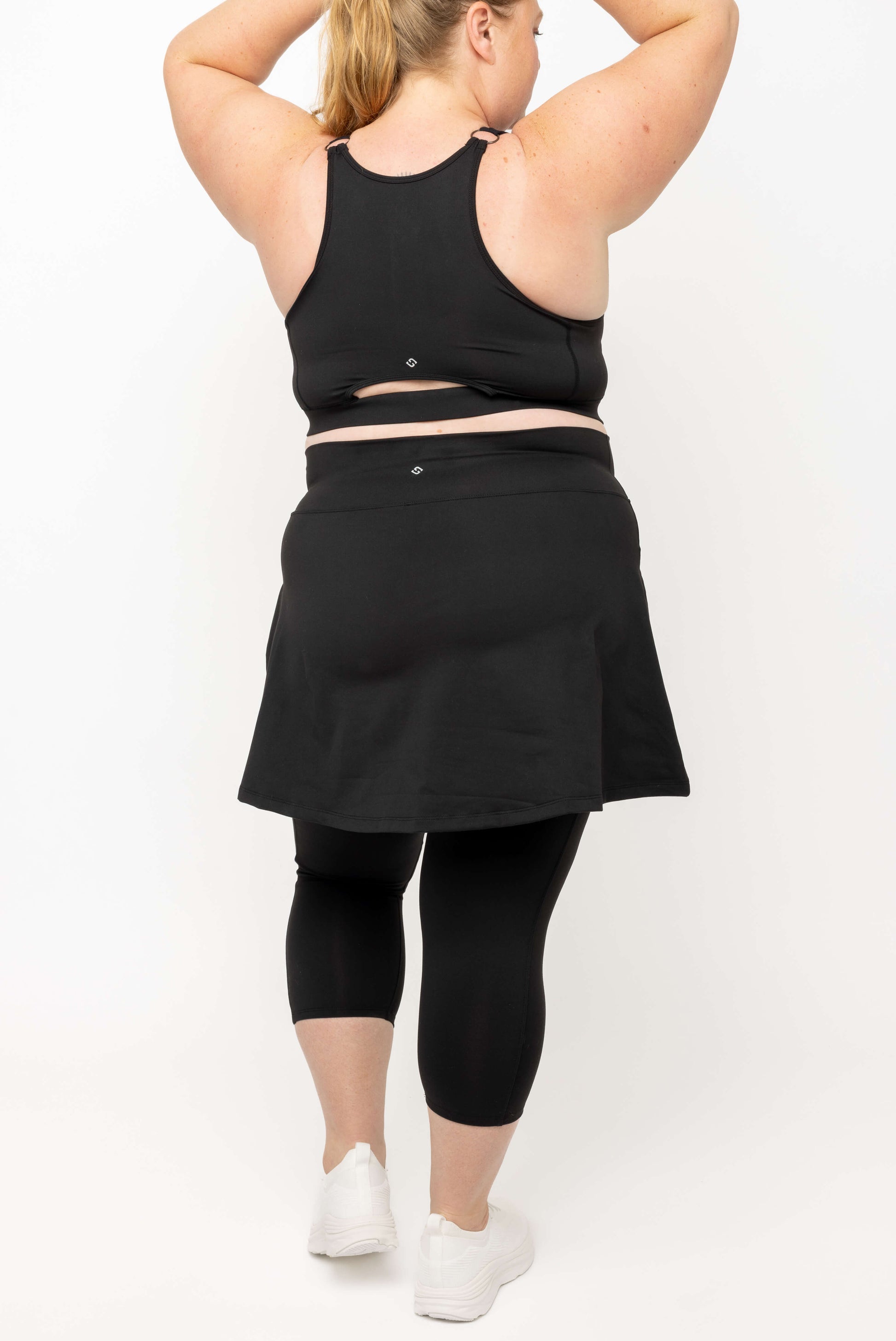 Back view of SuperHold Skirted Capri size 2X