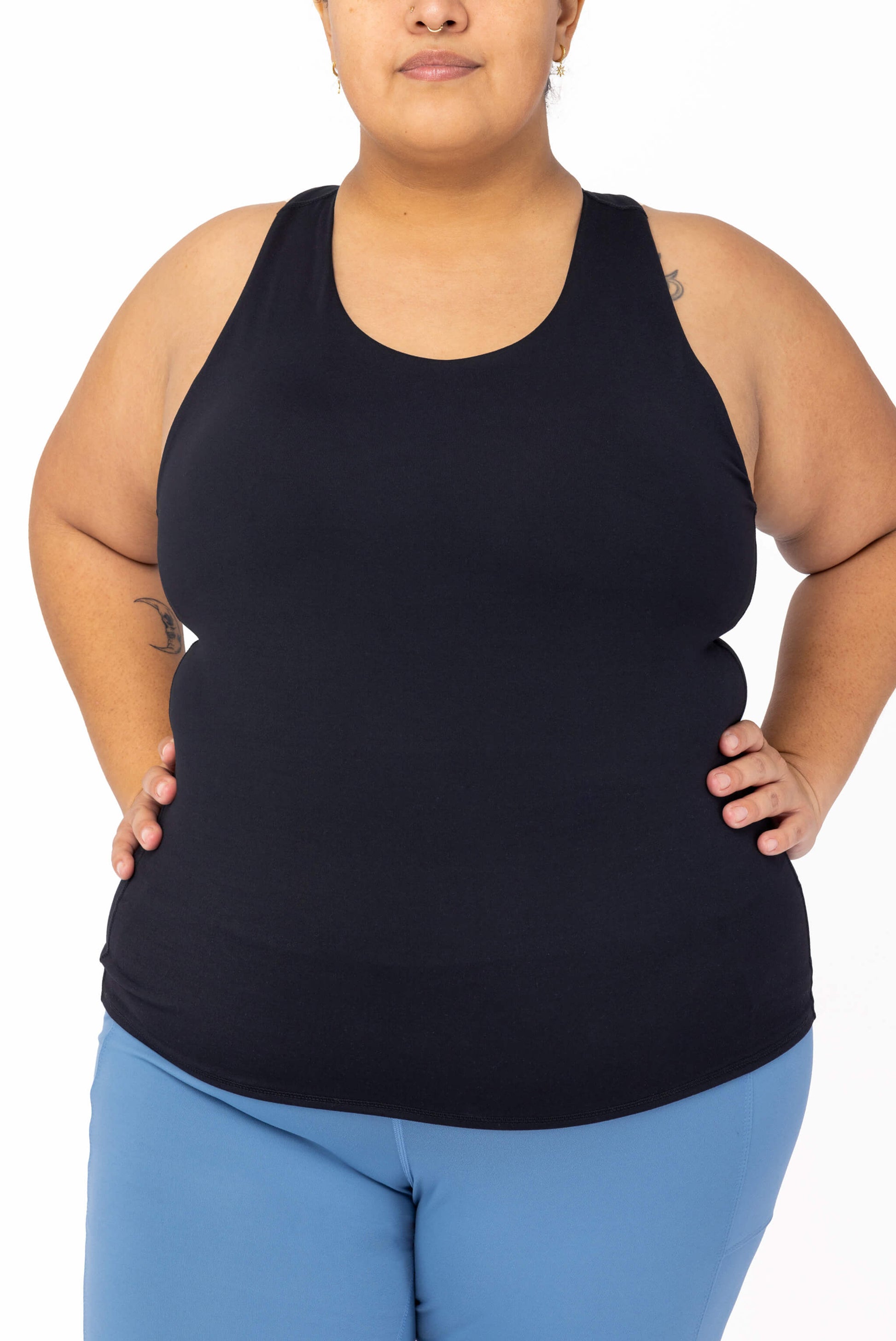 front view of size 2x plus size tank top with built in bra