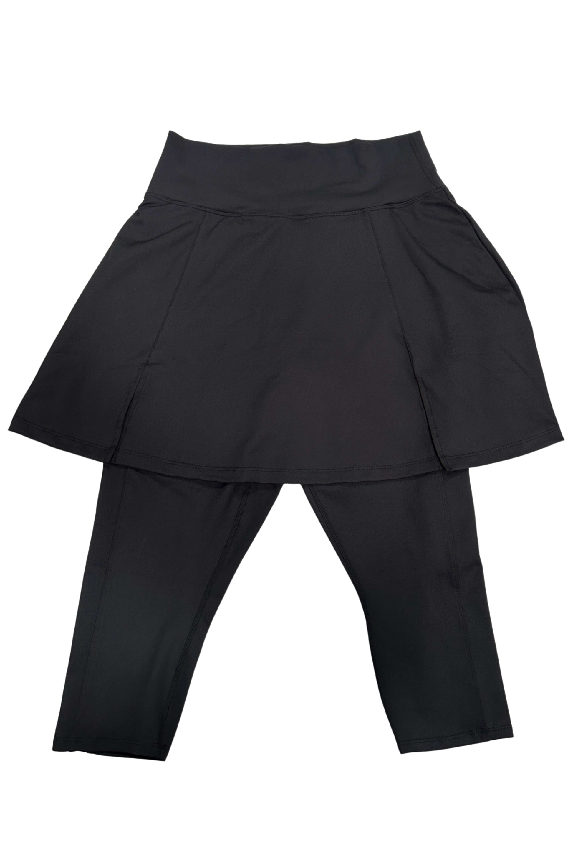 laydown image of SuperHold™ plus size skirted capri