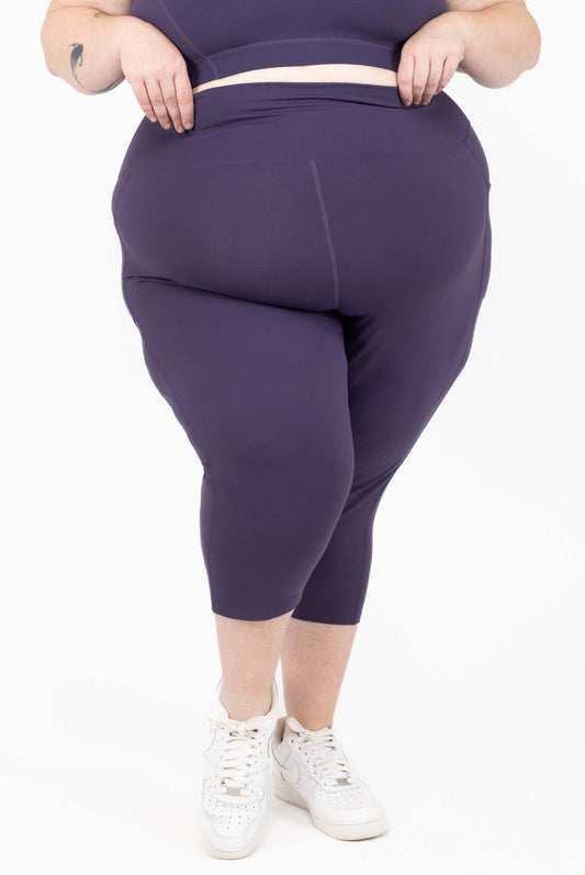 Size 5x compression leggings purple crop view