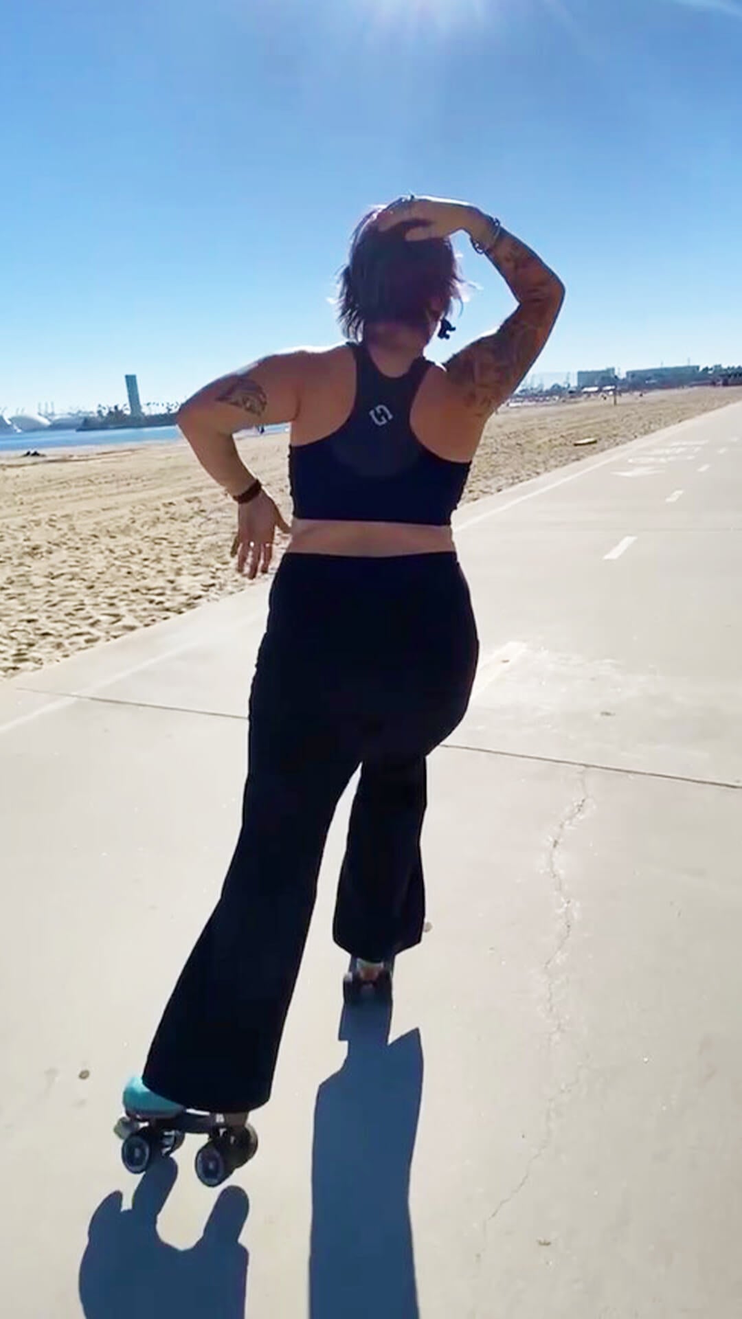 Video with a review for Black Plus Size Pocket Flare Leggings by Superfit Hero.