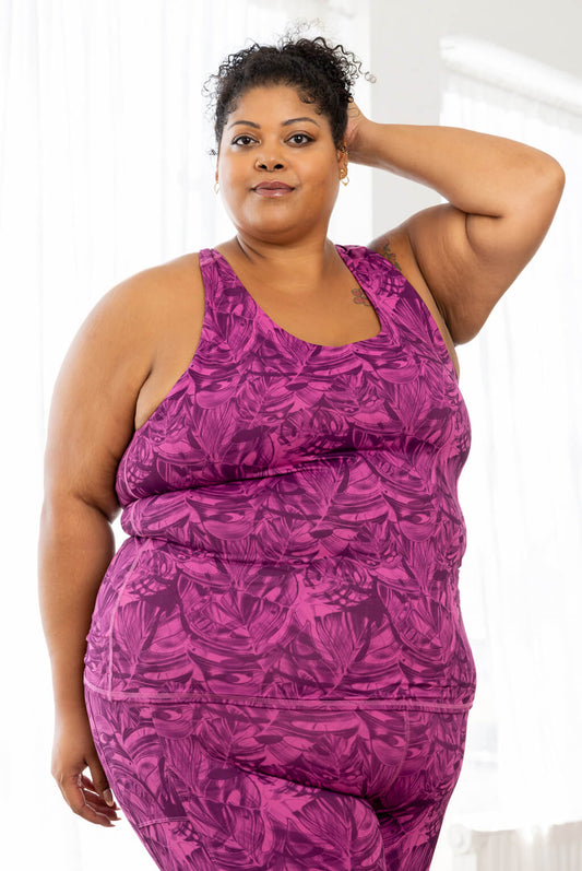 Superfit Hero's Shelf Bra Tank Top in Cactus Leaf print.