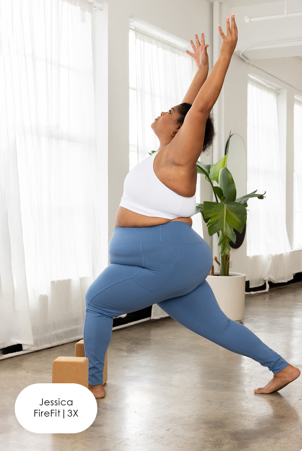 plus size leggings with pockets, high waistband and compression, yoga